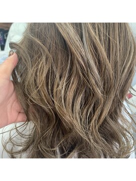 アオアクア バイ グルグル 小岩店(ao akua by GULGUL) 白髪ぼかしハイライト