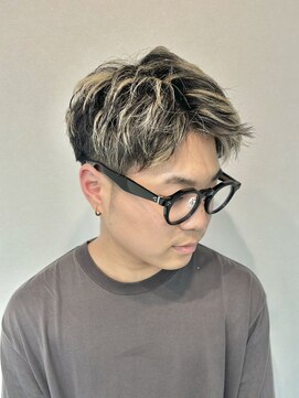 アヴァンス 神戸元町(AVANCE) 垢抜けスタイル！ショートハイライト！