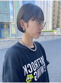 20代30代ミニボブ前髪ありコンパクトナチュラルグレージュカラー