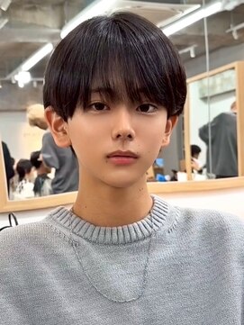 ナチュラル 渋谷(NATURAL) フェザーパーマ/スパイキーショート/サーフカール[メンズ/渋谷]