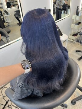 クオン 伊勢崎(QUON.) ネイビカラー