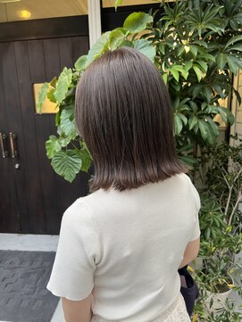 ジーナ 福岡天神(Zina) 《ショート/ボブ》切りっぱなし外ハネボブ