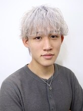 ブリーチ 金沢店(BLEACHi) 沖田 光世