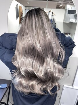 エゴ 池袋(EGO) シルバーベージュバレイヤージュ