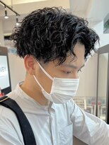 ウェイビーエフティフィフス 横浜西口(WAVEY ft.fifth)&nbsp;横浜波巻きパーマツイスパツイストスパイラルパーマ緩め弱め30代