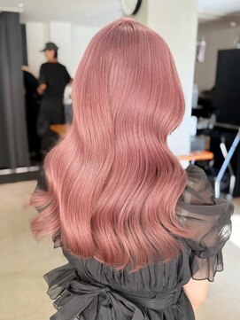 ロイス 神宮前(ROIS) ピンクカラー