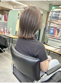 タッセルボブミルクティーベージュ顔まわりレイヤーカット
