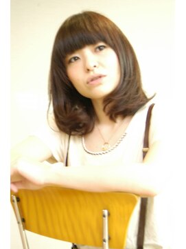 スラッシュ(SLASH) 【SLASH】大人ボブ☆重めの大人かわいいナチュラルミディ