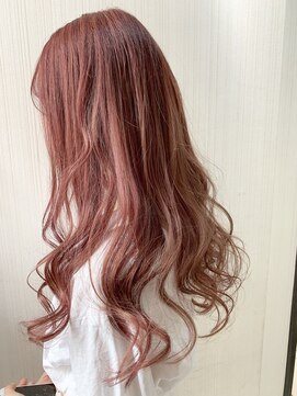 トムキャット(TOM CAT) ゆるふわ 大人かわいい ブリーチ ダブルカラー ピンクベージュ