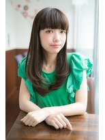 ウェイク ヘアー メイク(wake hair make) 重めバングで大人クールに 毛先カールのロングスタイル