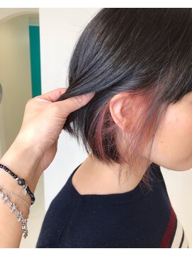 ヘアーアンドメイク ドレス(DRESS) バイオレットピンク　イヤリングカラー