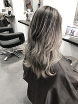 ループ(LOOP) 2ブリーチバレイヤージュ