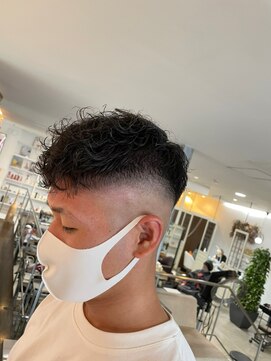 プラスディー(+D) メンズパーマ