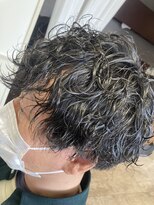 グリフィカ(griFFica)&nbsp;griFFica メンズパーマならお任せ