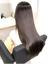 名駅で“柔らかい艶髪”を叶える髪質改善トリートメント専門サロン