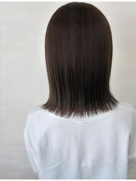 エヌプラス ヘアー(N+ hair) 切りっぱなしボブ外ハネ