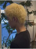 スパイキーショート/抜きっぱなし/ハイトーン/ブリーチカラー