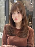セミロング30代40代ストレートレイヤー前髪なし前髪あり表参道