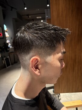 アンドワークス 2nd(&WORKS) スキンフェード