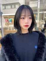 ピークアブー ワン(PEEK-A-BOO ONE)&nbsp;レイヤーボブバッサリイメチェンブルーブラック