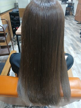 ファム(fam.) オリーブベージュ