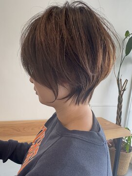 ビューエヒメ(VIEW EHIME) 小顔カットショートボブ大人可愛いアッシュオリーブ