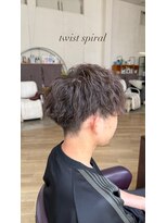 シード(SEED) 長崎 ツイストスパイラルパーマ マッシュ