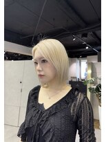 ハンナ 札幌(HANNAH) ホワイトベージュ × ボブ
