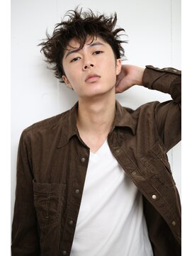 マグノリア オモテサンドウ(MAGNOLiA Omotesando) 立ち上げランダムパーマ・・・担当スタイリストTAIKI