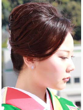 ビアージュ(Viage) 【卒業式】夜会巻き風アレンジ