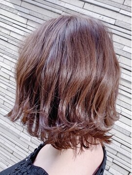 ビルド(build) 【大人可愛い】ピンクブラウン×切りっぱなしボブ/新越谷 南越谷