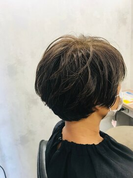 ロアン 福津店(roan) ショートボブ