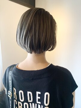 ノウェム バイ シーラス(novem by cirrus) 【novem】やわらかペールグレイ20代/30代/40代/50代