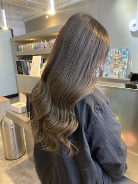 リトバイプティパ(Lit by petit-pas) ☆カーキグレージュカラー