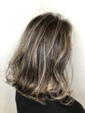 アフィナー(Afinar) 【横浜/Afinar】highlight×milk tea beige★