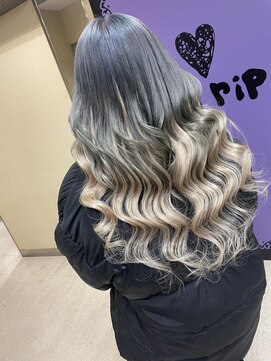 アンリップ ジー(salon unripG) h.i シルバーホワイト