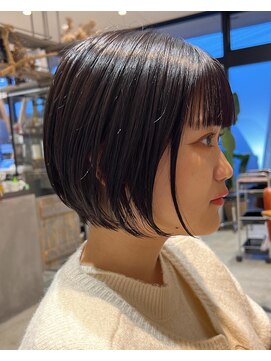 クルニエ(crenier) ミニボブ/束感、ライン感