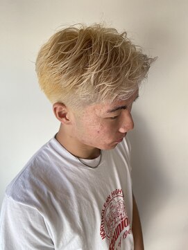 エイト 神戸三宮店(EIGHT) 抜きっぱなしブロンド