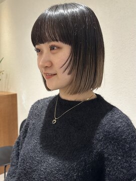 ヤイエ 青山店(yiye) 切りっぱなしボブ/ミニボブ/ワンレンボブ/ブラウン/ベージュ