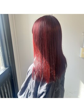 シアン(CYAN) レッドカラー