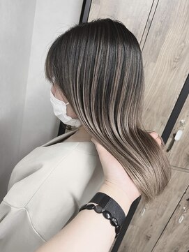 ヴィフ 大船(VIF) バレイヤージュ/ハイライト/ダブルカラー/ケアブリーチ/ボブ