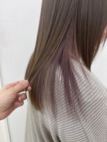 レオ 幸手(Leo)&nbsp;くびれボブミニウルフ透明感シルバーアッシュグレージュカラー