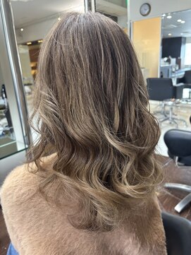 シャンプーボーイエイムス(SHAMPOO BOY aims) 大人ブロンド