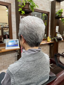 グレイヘア★ベリーショート
