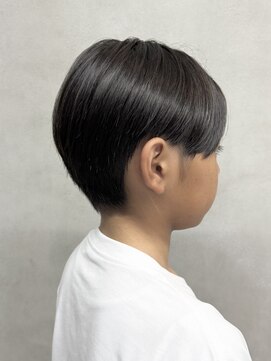 メグロ 相模大野(MEGURO) キッズカット/子供カット/刈り上げセンターパート/メンズ229