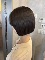 フィエルウメダ(Fier umeda) オリーブグレージュ◎顎ラインミニボブ◎