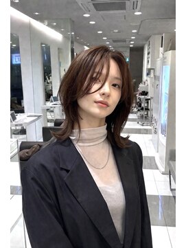 レアリバイケンジ(leali by KENJE) 抜け感たっぷりナチュラルレイヤー