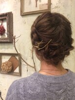 ロジェ(loje)&nbsp;【LOJE】お手軽ラフ感編み込みアレンジ