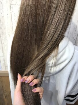アンク クロス 関内店 イルミナアッシュベージュ【mifuyu】