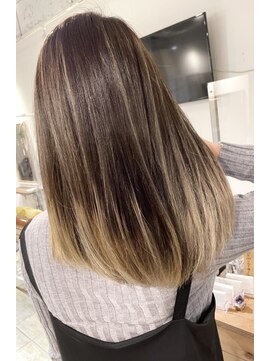 ミモザワークス(Mimosa Works) ハイライトグラデーション×ベージュ